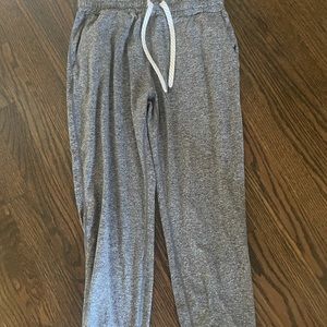 Vuori Like new joggers
